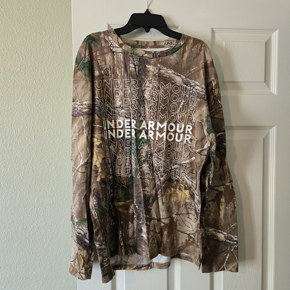 Under Armour Men's Woodland Camo Long Sleeve Tee